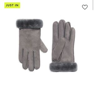 Ugg Sheepskin Gloves With Fur